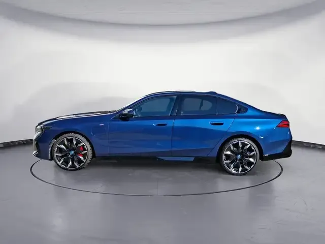BMW 550