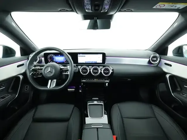 Mercedes-Benz CLA 220