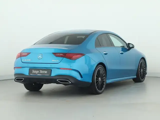 Mercedes-Benz CLA 220