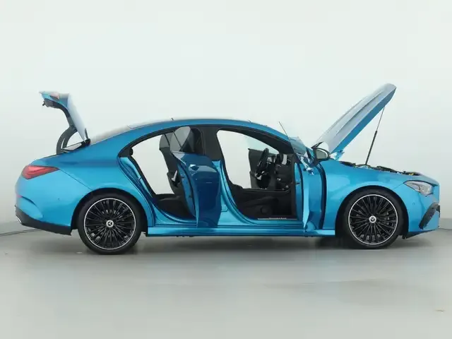 Mercedes-Benz CLA 220