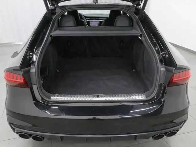 Audi S7