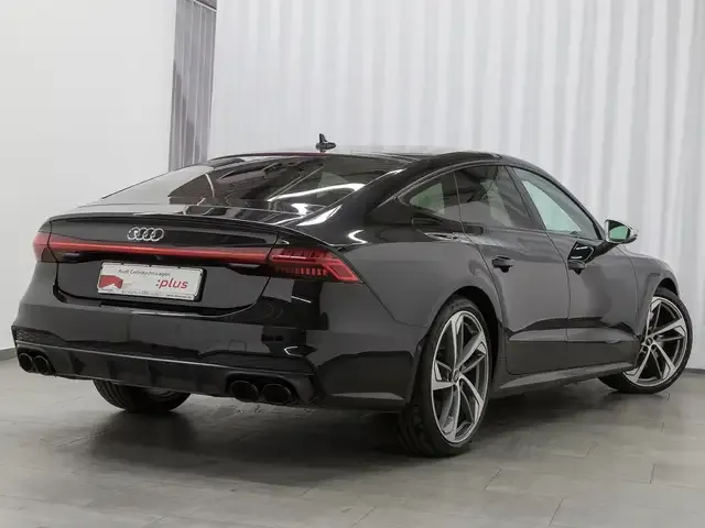 Audi S7