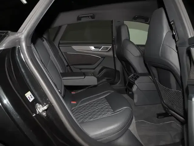 Audi S7