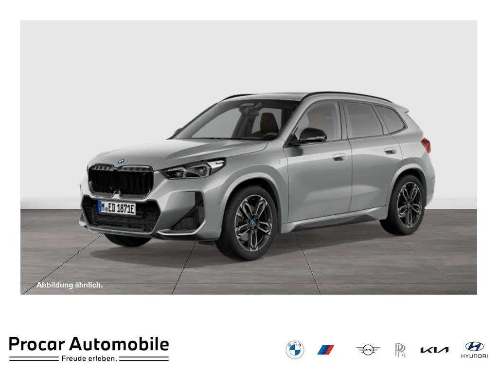 BMW iX1