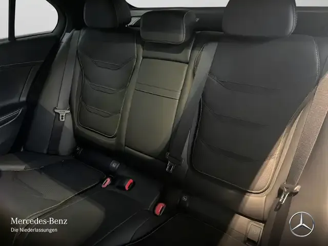 Mercedes-Benz C 63 AMG