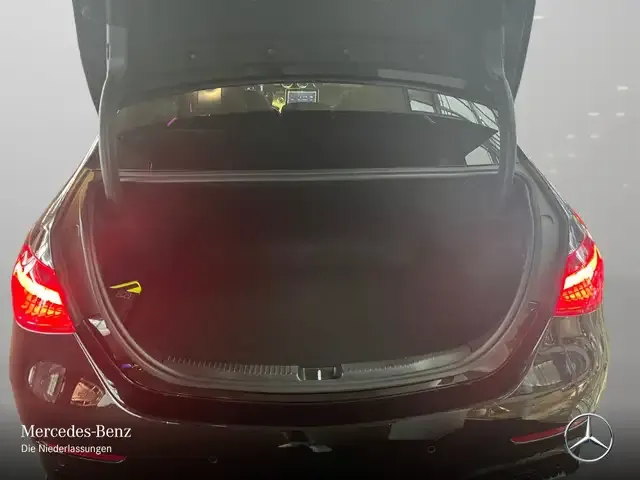 Mercedes-Benz C 63 AMG