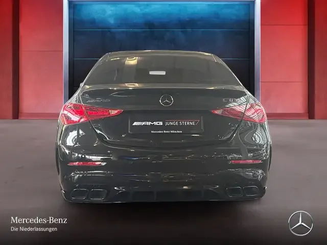 Mercedes-Benz C 63 AMG