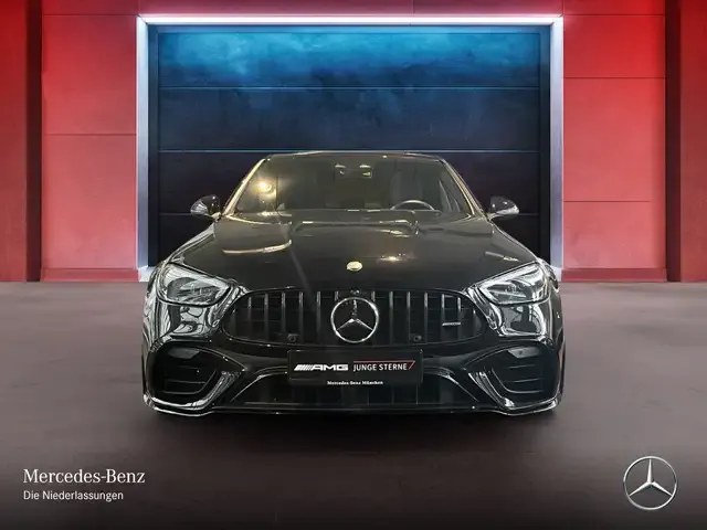 Mercedes-Benz C 63 AMG