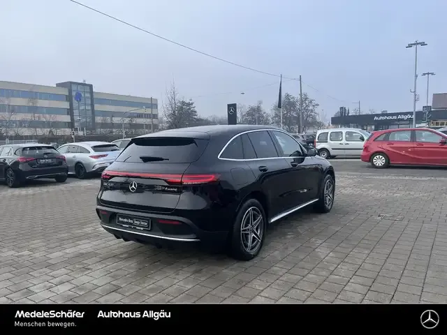 Mercedes-Benz EQC 400