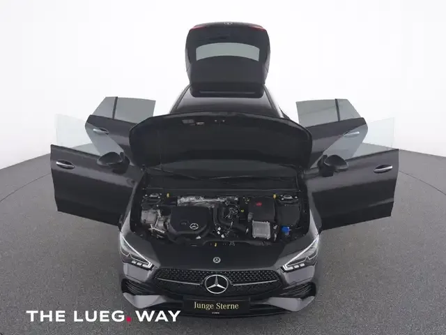Mercedes-Benz CLA 200
