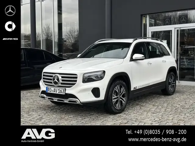 Mercedes-Benz GLB 200