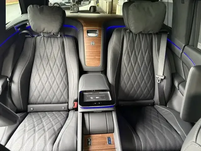 Mercedes-Benz GLS 600