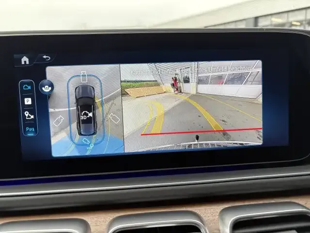 Mercedes-Benz GLS 600