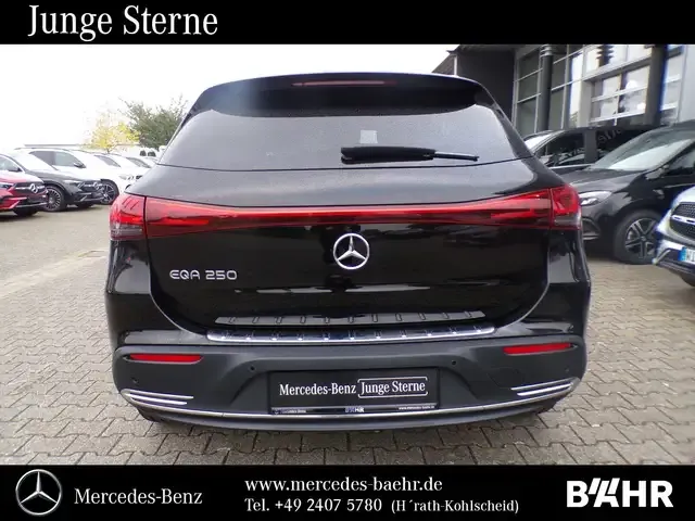 Mercedes-Benz EQA 250