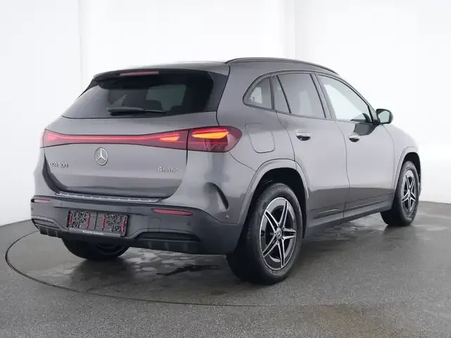 Mercedes-Benz EQA 300