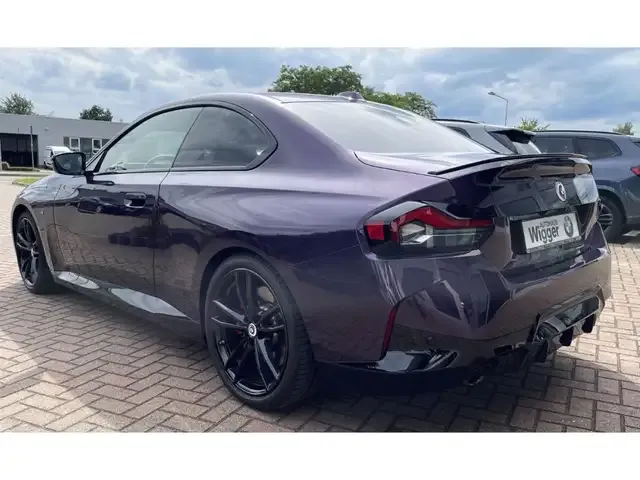 BMW 230