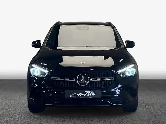 Mercedes-Benz GLA 180