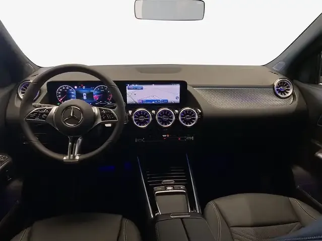 Mercedes-Benz GLA 180