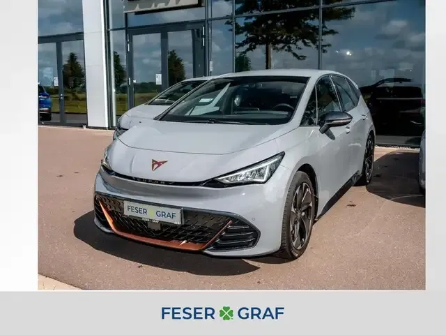 CUPRA Born