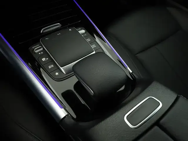 Mercedes-Benz EQA 300