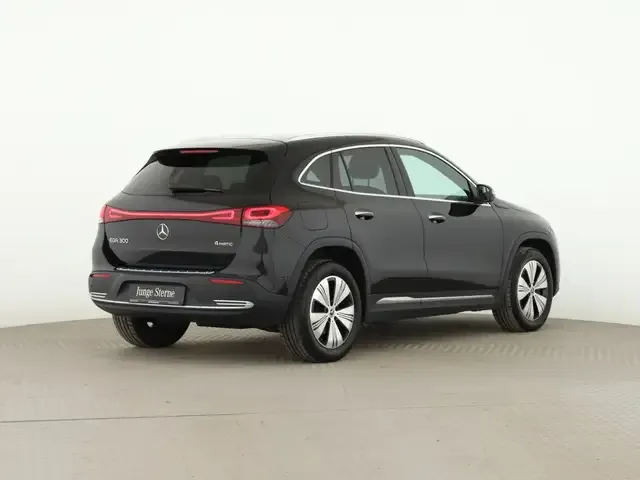 Mercedes-Benz EQA 300