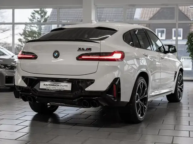 BMW X4 M