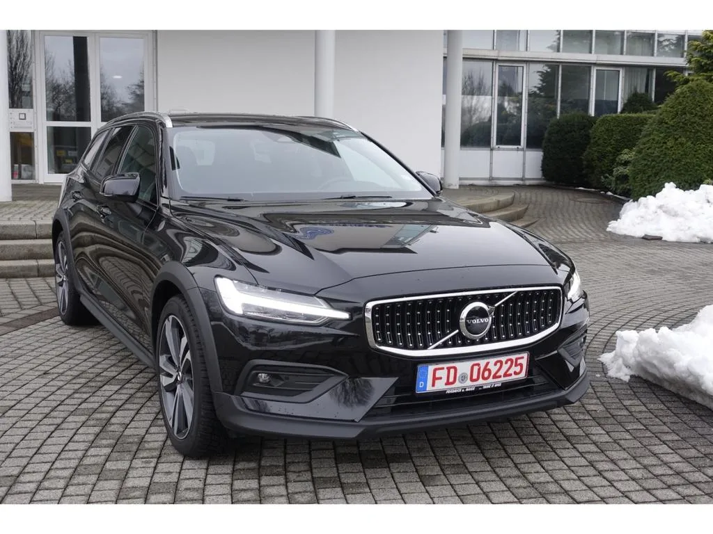 Volvo V60 Cross Country