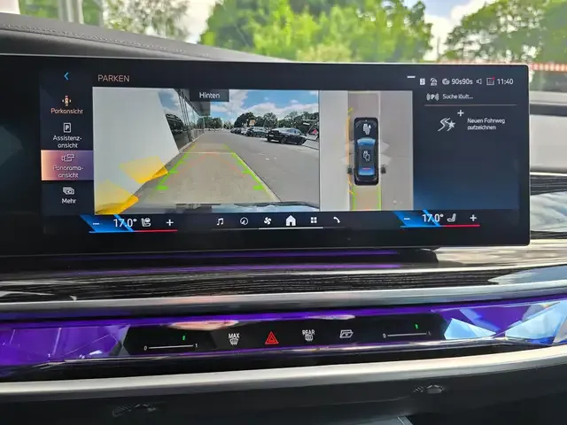 BMW 740