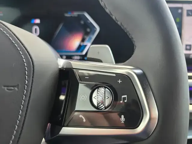 BMW 740