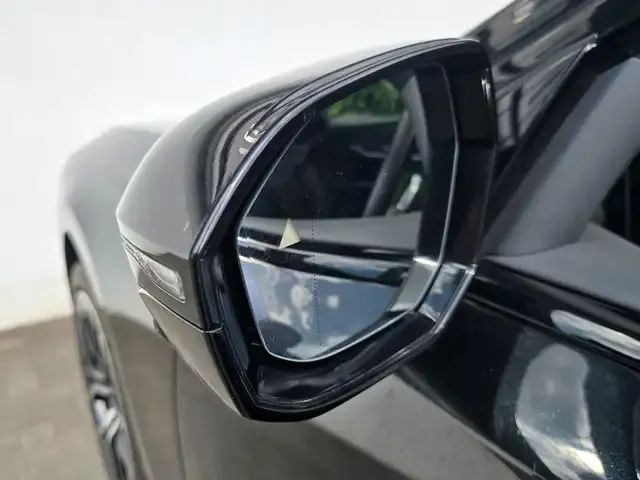 BMW 740