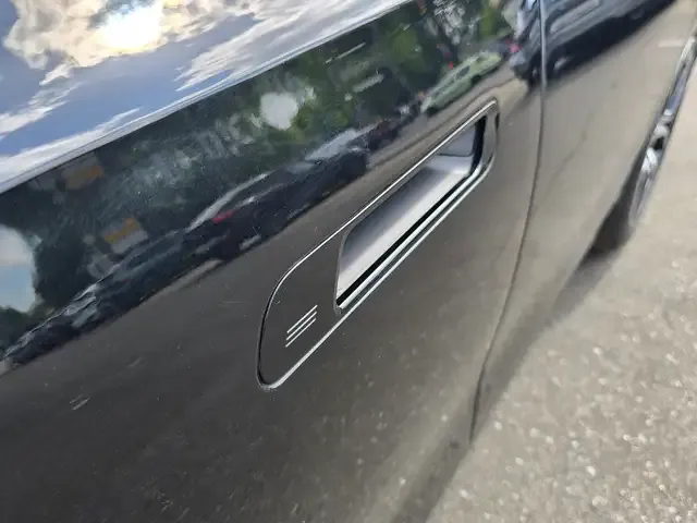 BMW 740