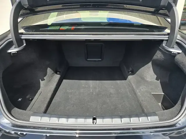 BMW 740