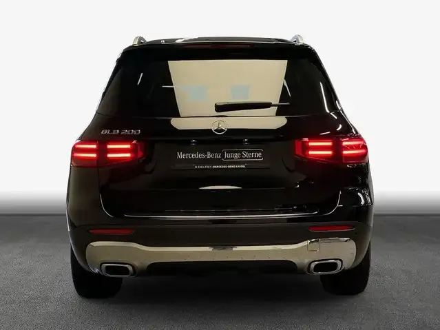Mercedes-Benz GLB 200