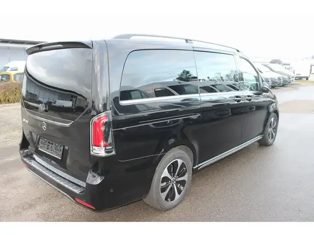 Mercedes-Benz EQV 300