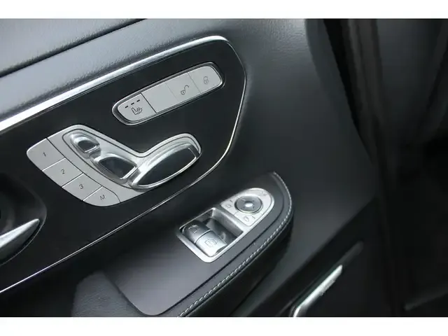 Mercedes-Benz EQV 300