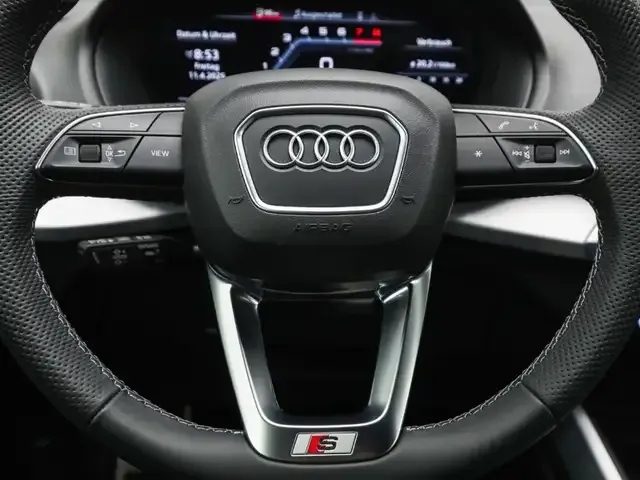 Audi SQ2