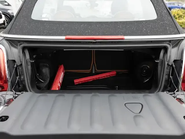 MINI John Cooper Works Cabrio