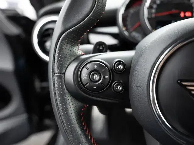 MINI John Cooper Works Cabrio