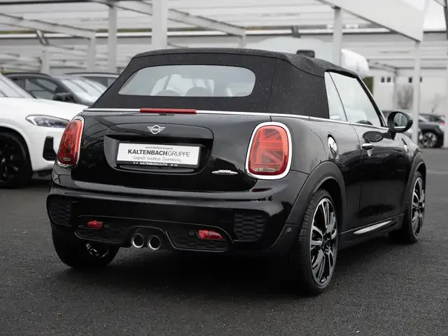MINI John Cooper Works Cabrio
