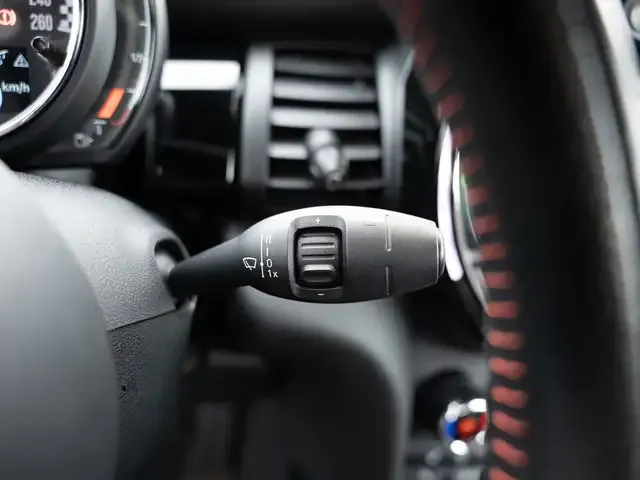 MINI John Cooper Works Cabrio