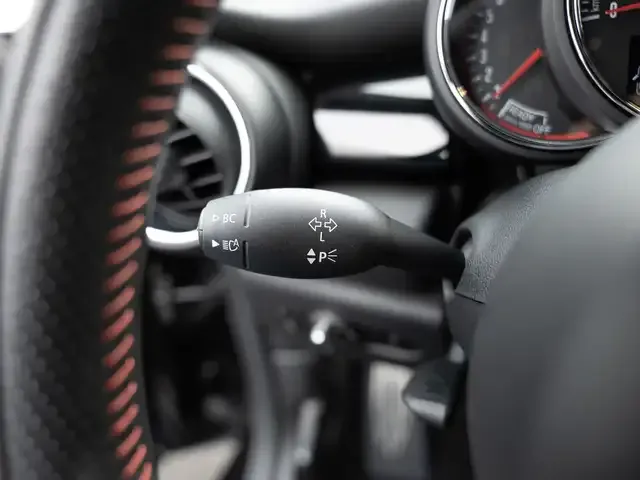 MINI John Cooper Works Cabrio