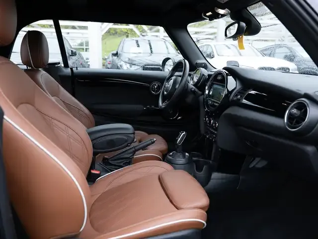 MINI John Cooper Works Cabrio