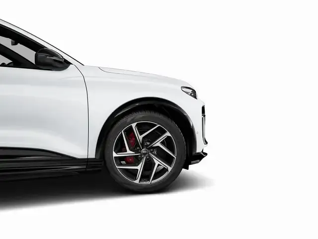 Audi SQ6