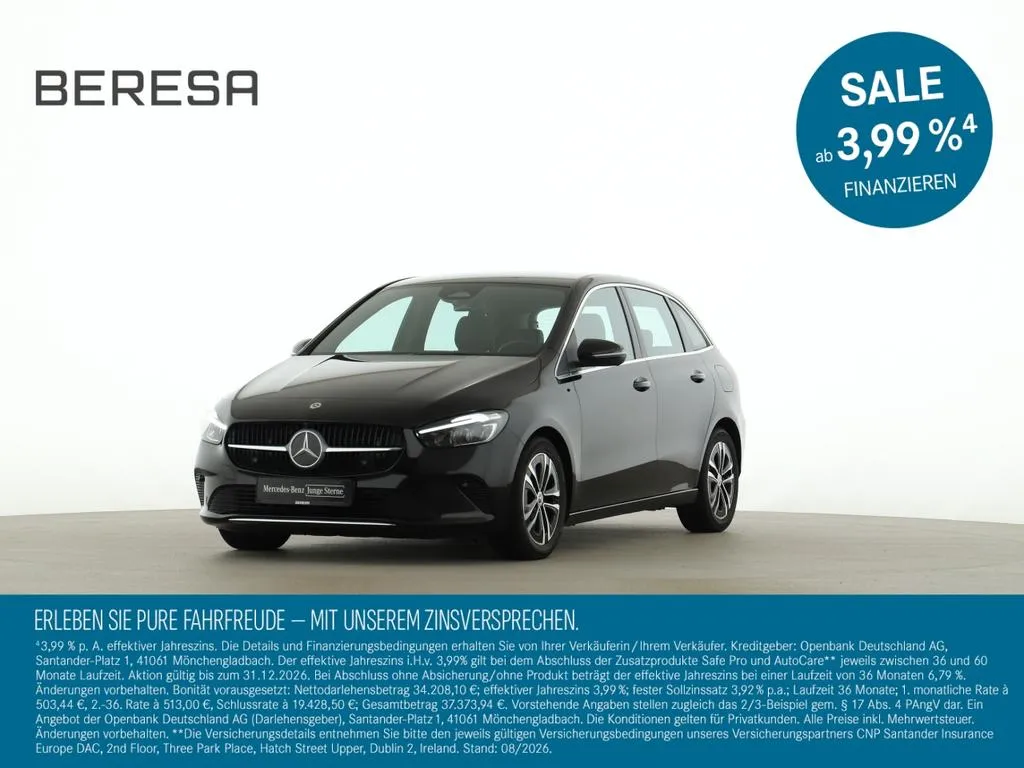 Mercedes-Benz B 180