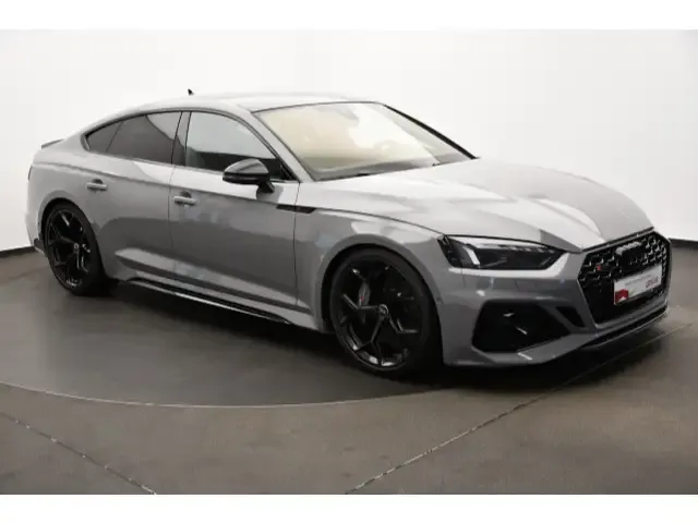 Audi RS5