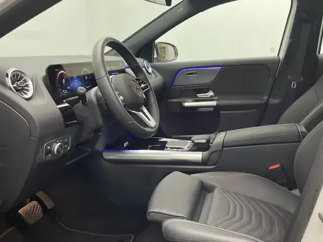 Mercedes-Benz EQA 250