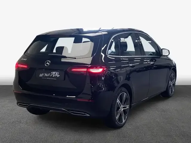 Mercedes-Benz B 180