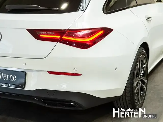 Mercedes-Benz CLA 220