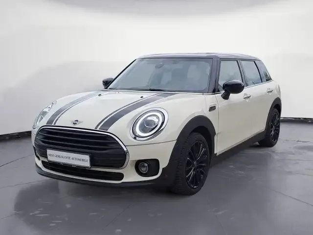 MINI Cooper Clubman