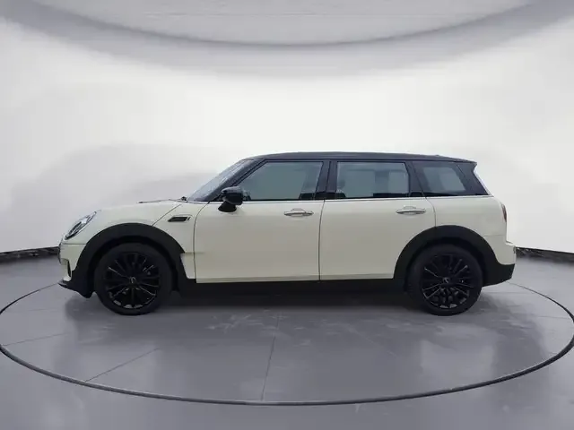 MINI Cooper Clubman